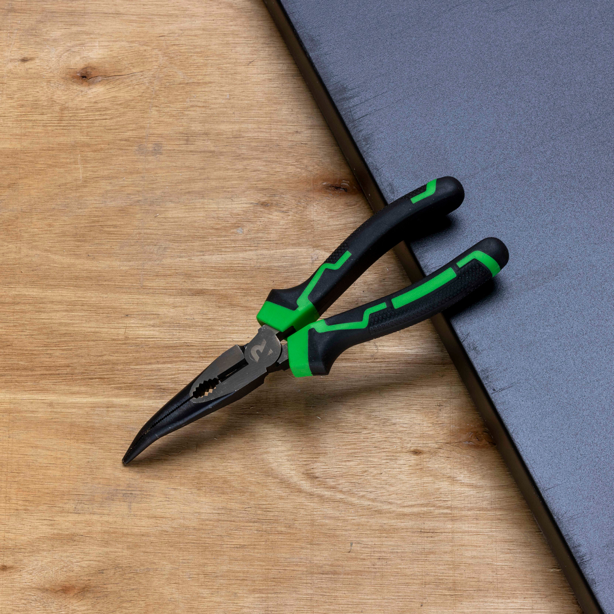 Rikä 200mm High Leverage Bent Long Nose Pliers